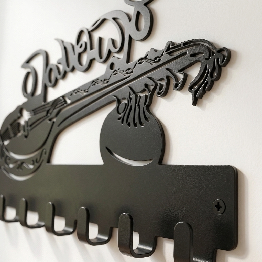 Rayaridhare Metal Key Holder for Wall | Veena Design |7 Metal Sturdy Hooks